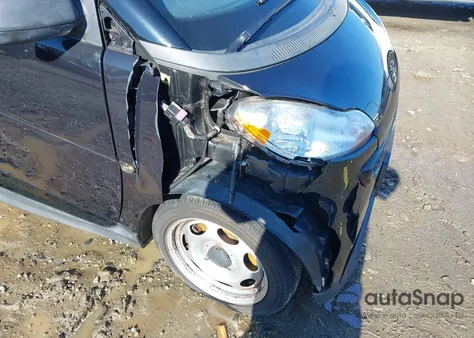 2015 Smart Fortwo Pure from USA, damaged, VIN WMEEJ3BAXFK801592